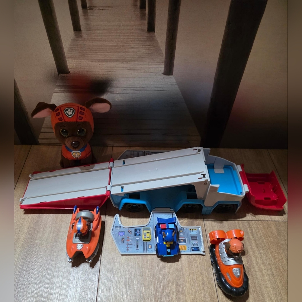 Paw Patrol Action Figures Playset Orange and Blue